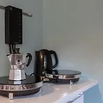 Maison D' Or E Casa Elegante Dal Fascino Luxury Vintage Silenziosa ترييستي