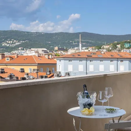 Maison D' Or E Casa Elegante Dal Fascino Luxury Vintage Silenziosa Appartement