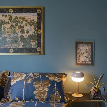 Maison D' Or E Casa Elegante Dal Fascino Luxury Vintage Silenziosa