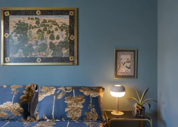 Maison D' Or E Casa Elegante Dal Fascino Luxury Vintage Silenziosa